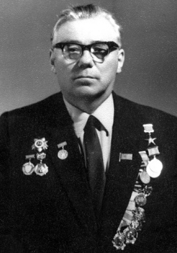  ДУДКИН Пётр Иванович (1910-1973)