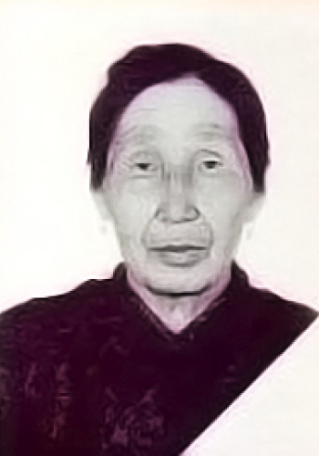 ЕГОРОВА Зоя Михайловна (1932 г.)