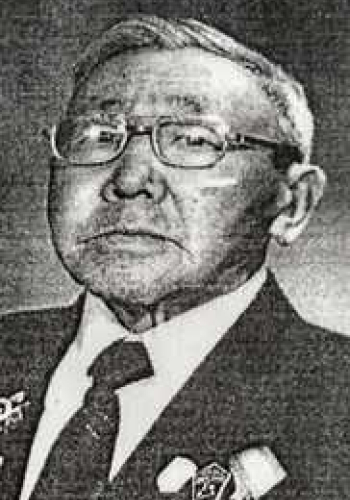 УРКАНОВ Николай Егорович (1923 г.)