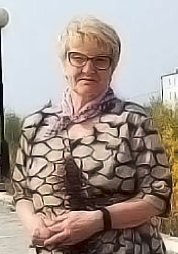 НЕСМЕЛОВА Анна Васильевна (1950)